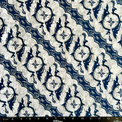 2.3 Yards Batik Pattern Printing Fabric for Sarong, Dress, Sewing, Quilting, DIY Crafts - 42 Inches Wide